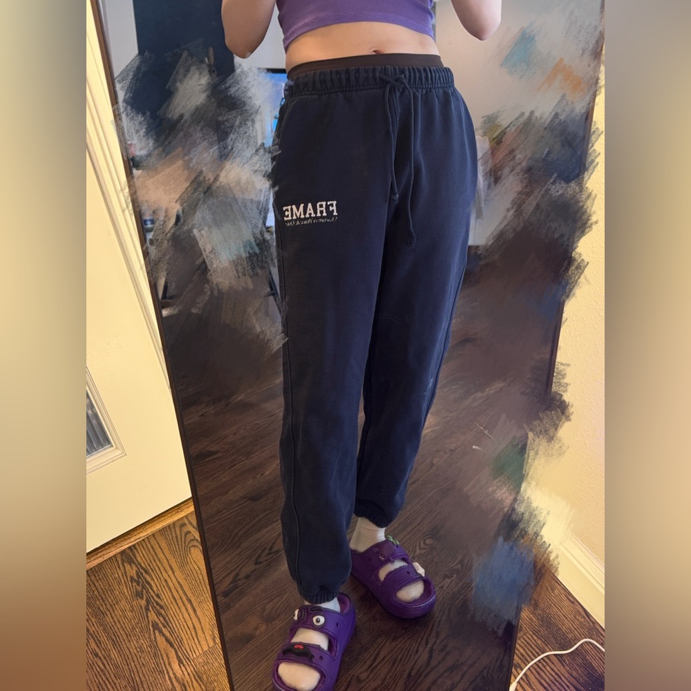Museum of Peace & Quiet Navy Frame logo Sweatpants